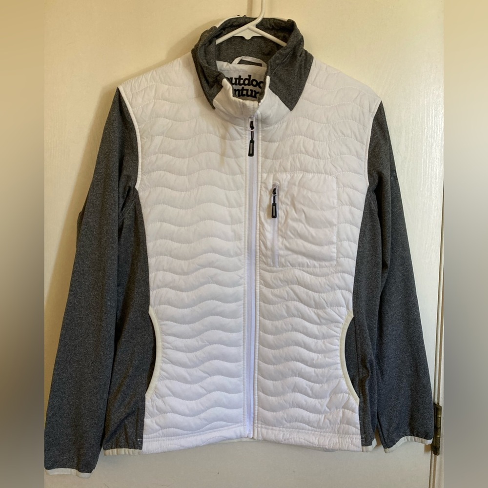 *Outdoor Ventures White Quilted Puffer Lightweight Large Jacket #O
